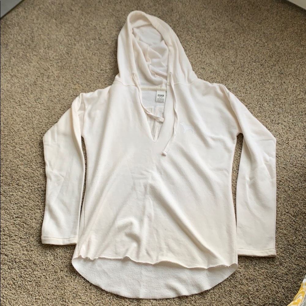 PINK Victoria’s Secret Pullover - Picture 2 of 4